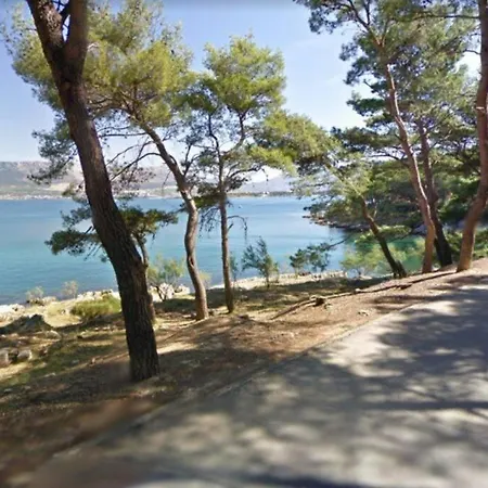 Marjan Park, - Peaceful Family Place, Free Parking Apartment *