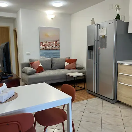 Apartment Marjan Park, - Peaceful Family Place, Free Parking