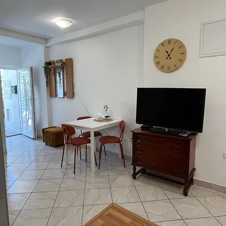 Apartman Marjan Park, Split - Peaceful Family Place, Free Parking Apartment Split