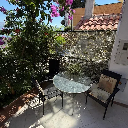 Marjan Park, - Peaceful Family Place, Free Parking Daire
